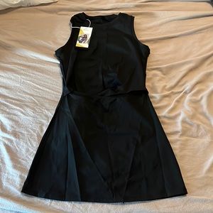 “In my feels every day” 2 piece activity dress size M color black